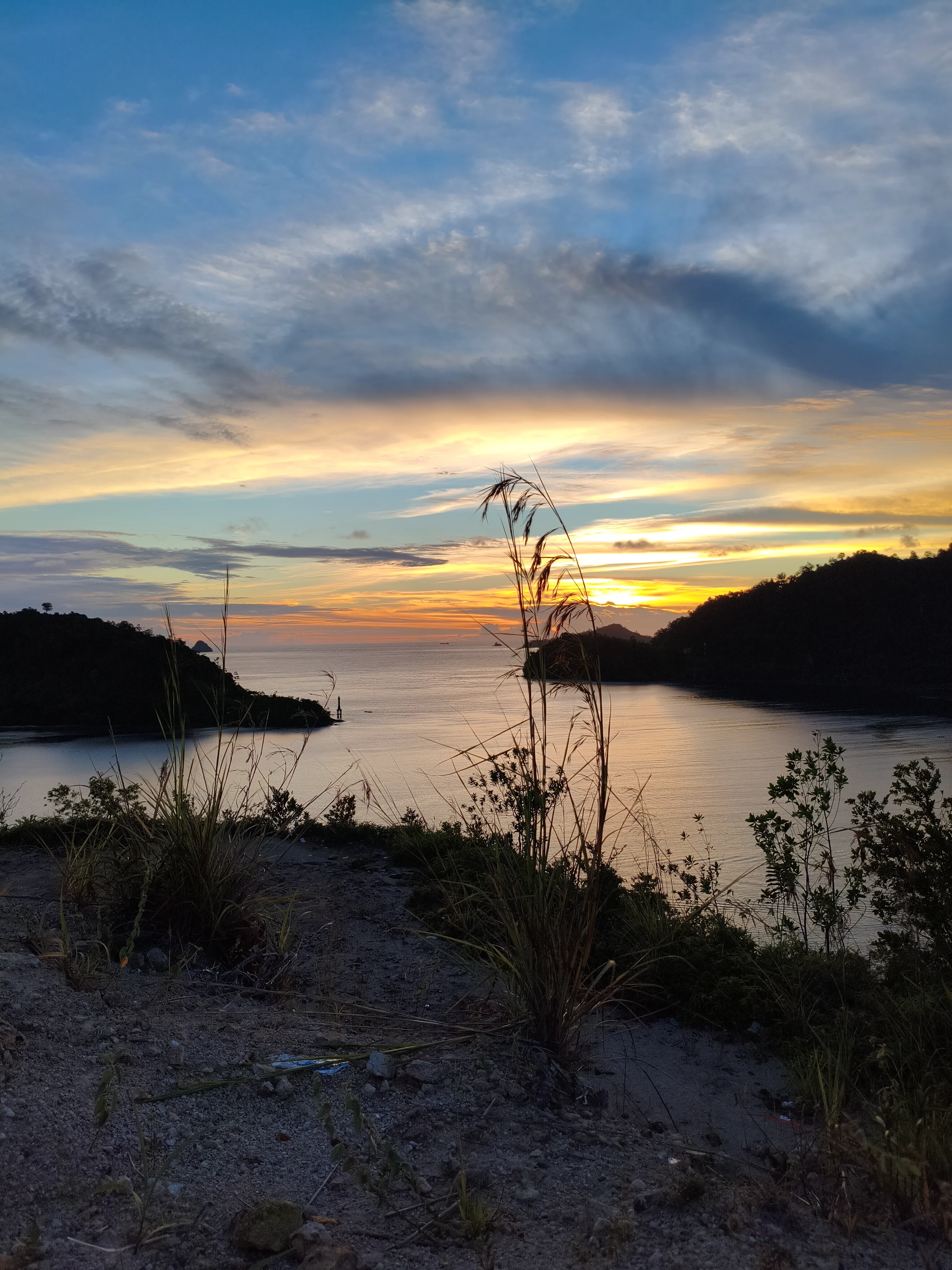 Sunset Wisata Mandeh